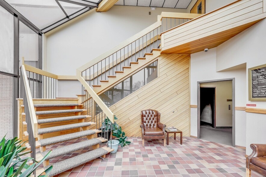 More Photos Of 191 Hamburg Tpke, Pompton Lakes Office Residential For Sale