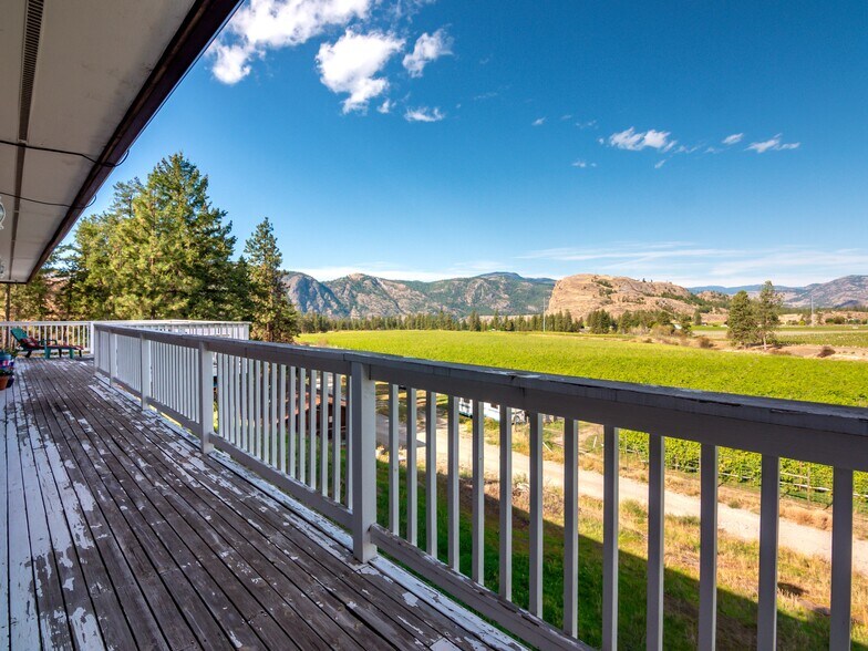 More Photos Of 1580 Chapman Rd, Okanagan Falls Winery Vineyard For Sale
