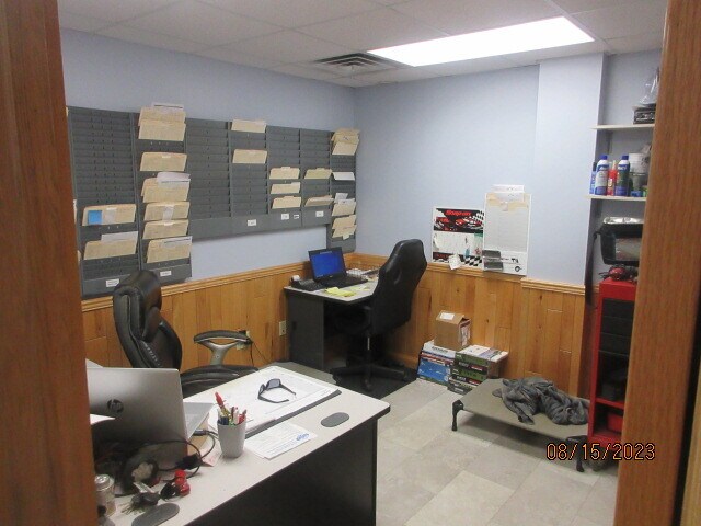 More Photos Of 41 E Pearl St, Rhinelander General Retail For Sale