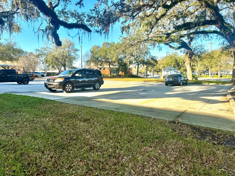 More Photos Of 11363 San Jose Blvd, Jacksonville Medical For Lease