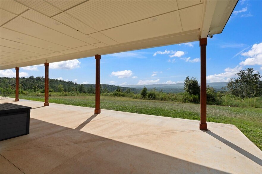 More Photos Of 664 Wiggins Rd, Lyerly Land For Sale