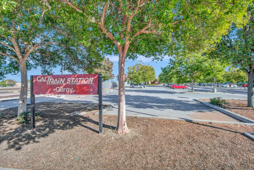 More Photos Of 7191 Eigleberry St, Gilroy Apartments For Sale