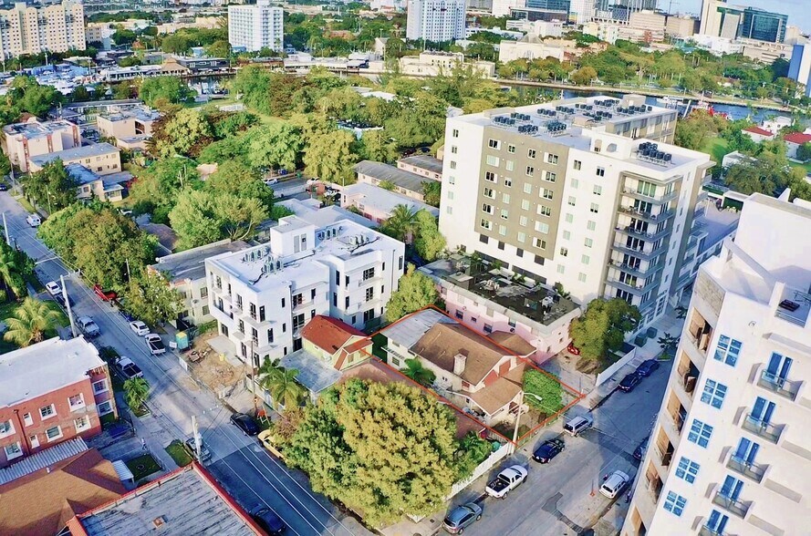 Primary Photo Of 667 NW 1st St, Miami Land For Sale