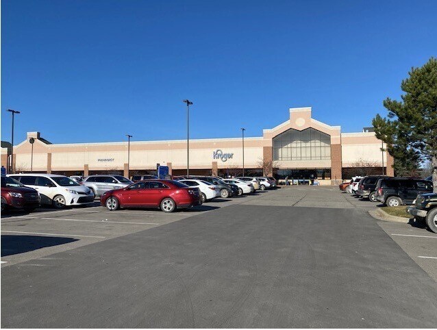 More Photos Of 10051 Highland Rd, Hartland Unknown For Lease