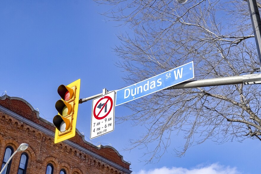 More Photos Of 369 Keele St, Toronto Restaurant For Lease