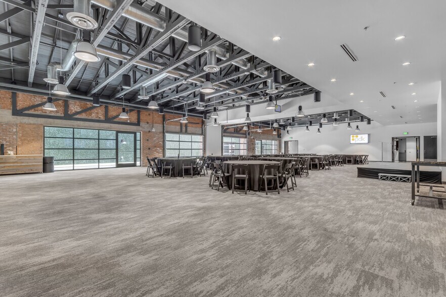 More Photos Of 245 E Jackson St, Phoenix Freestanding For Sale