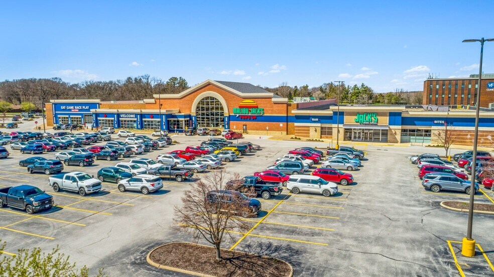 Primary Photo Of 858 Middle Rd, Bettendorf Unknown For Lease