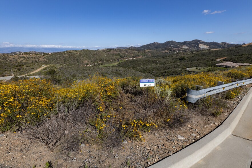 More Photos Of 2437 Panoramic Way, Vista Land For Sale