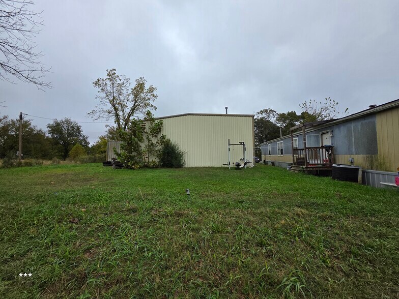 More Photos Of 3300 A Blue Hill Rd, Rogers Industrial For Sale