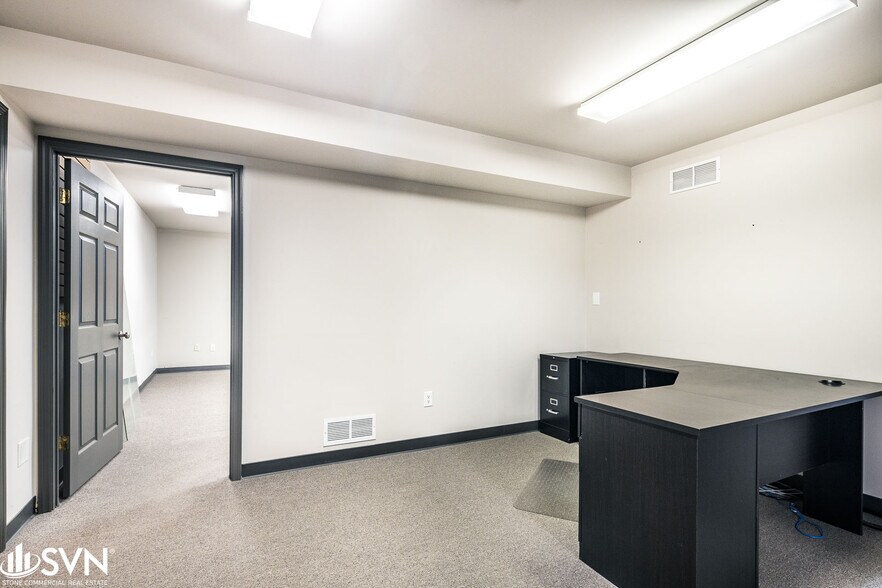 More Photos Of 125 Macarthur Ct, Nicholasville Manufacturing For Lease
