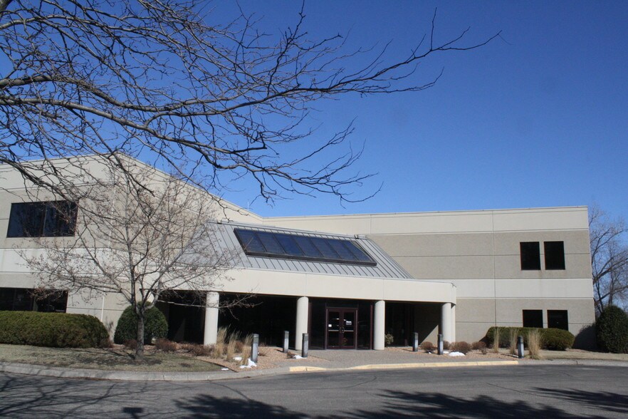 More Photos Of 2760 N Service Dr, Red Wing Manufacturing For Sale