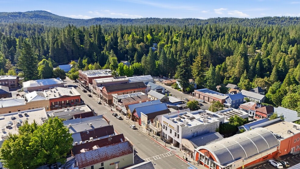 More Photos Of 311 Broad St, Nevada City Restaurant For Lease