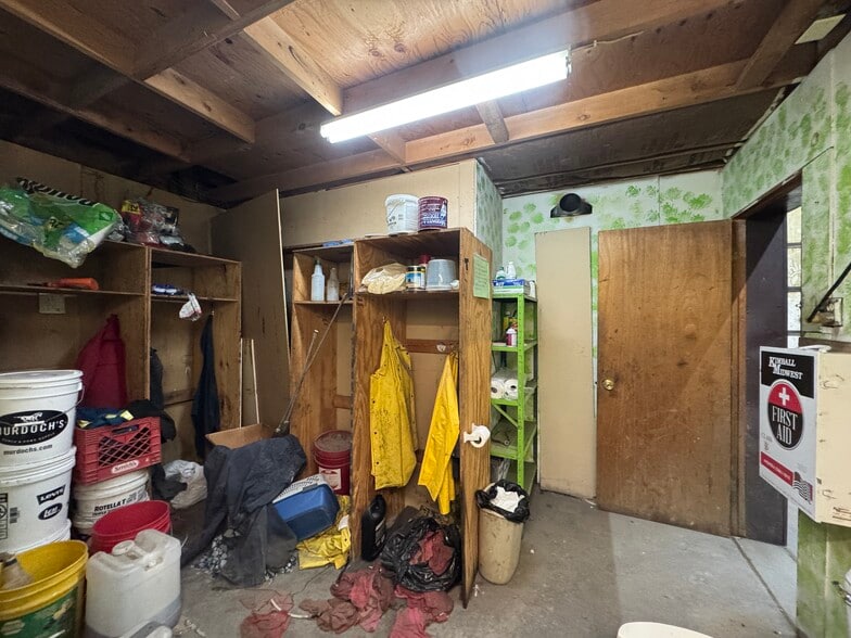 More Photos Of 50 Dalley Rd, Riverton Warehouse For Sale