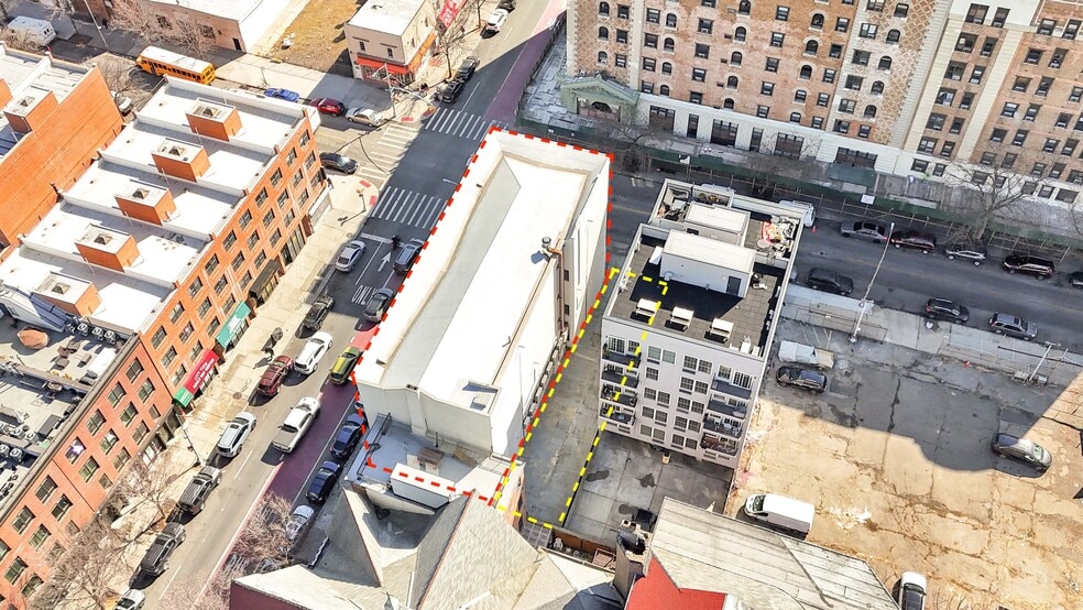 More Photos Of 405-407 Gates Ave, Brooklyn Loft Creative Space For Sale