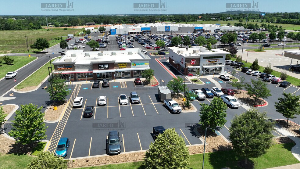 Primary Photo Of 4962 Elm Springs Rd, Springdale General Retail For Lease