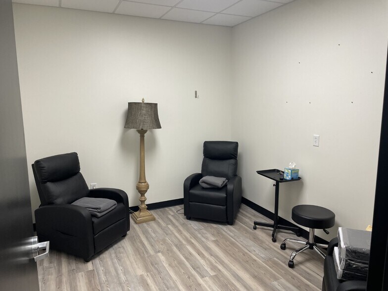 More Photos Of 3414-3426 Old Cantrell Rd, Little Rock Office For Lease