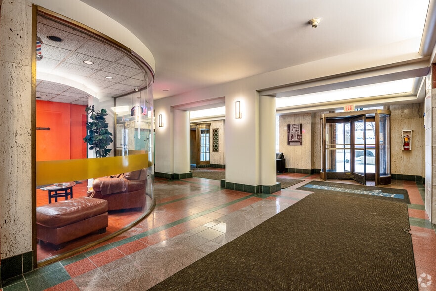 More Photos Of 815 E Superior Ave, Cleveland Office Residential For Lease