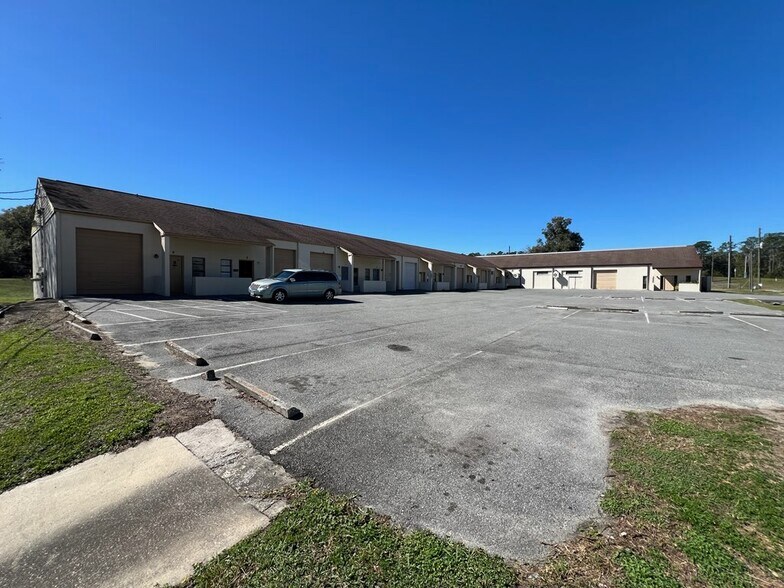 Primary Photo Of 3650 NE 25th St, Ocala Warehouse For Lease