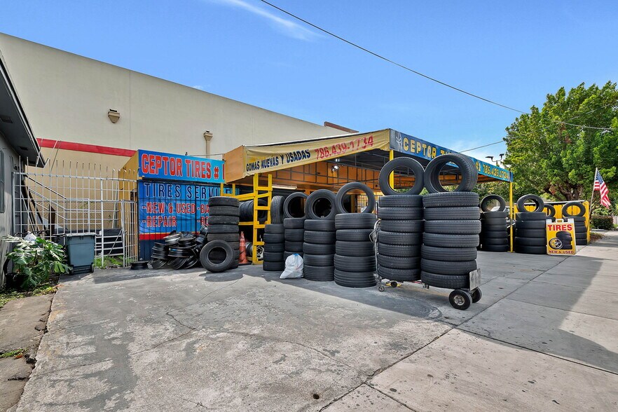 More Photos Of 1818 NW 17th Ave, Miami Freestanding For Lease