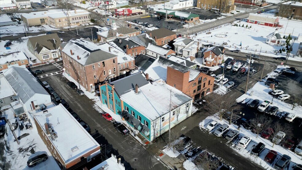 More Photos Of 130-148 Penn Ave, Salem Storefront Retail Office For Sale