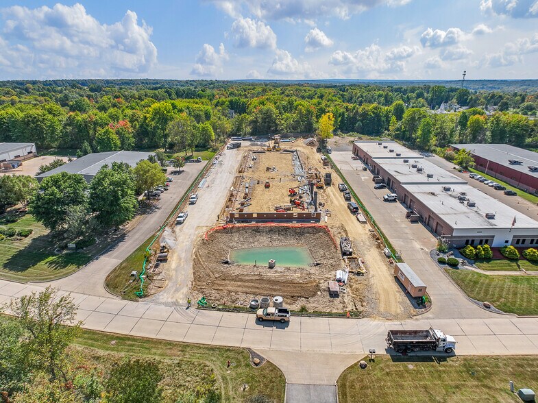 More Photos Of 2844 Westway Drive, Brunswick Warehouse For Lease