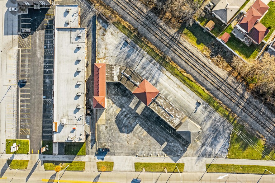 More Photos Of 565 E 170th St, South Holland Carwash For Sale
