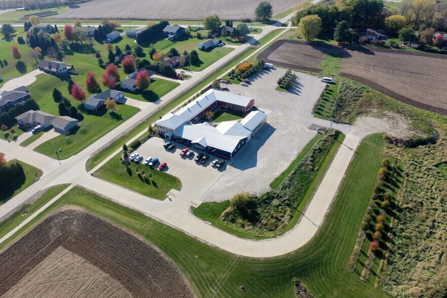 More Photos Of 101 Huber Dr, Calmar Industrial For Sale