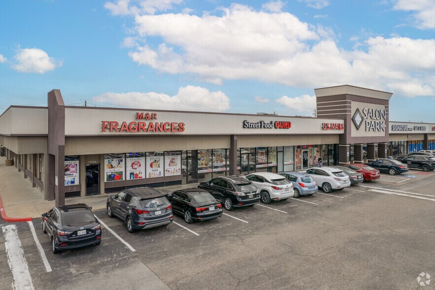 More Photos Of 10822-10962 N I-45, Houston Unknown For Lease