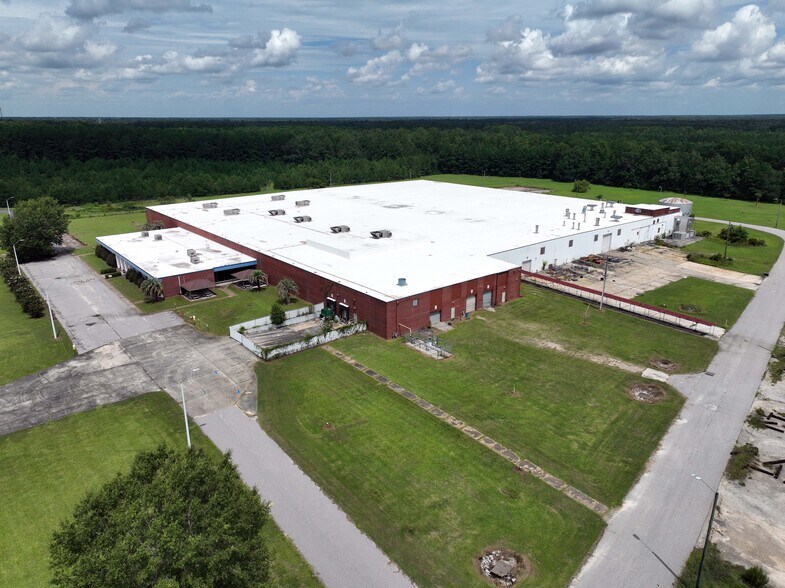 More Photos Of 1000 Bicycle Way, Manning Distribution For Sale