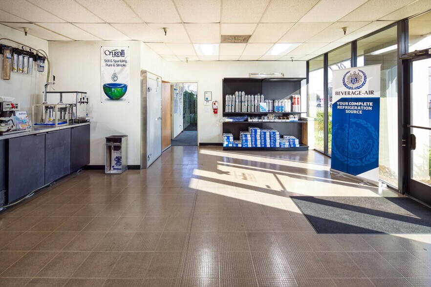 More Photos Of ,  Unknown For Sale