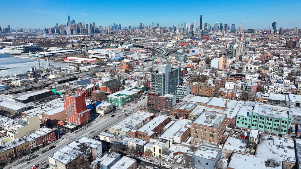 More Photos Of 204 25th St, Brooklyn Loft Creative Space For Sale