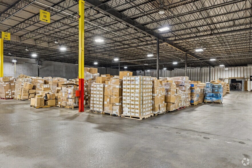 More Photos Of 50 Greenhill Rd, Eldorado Warehouse For Lease