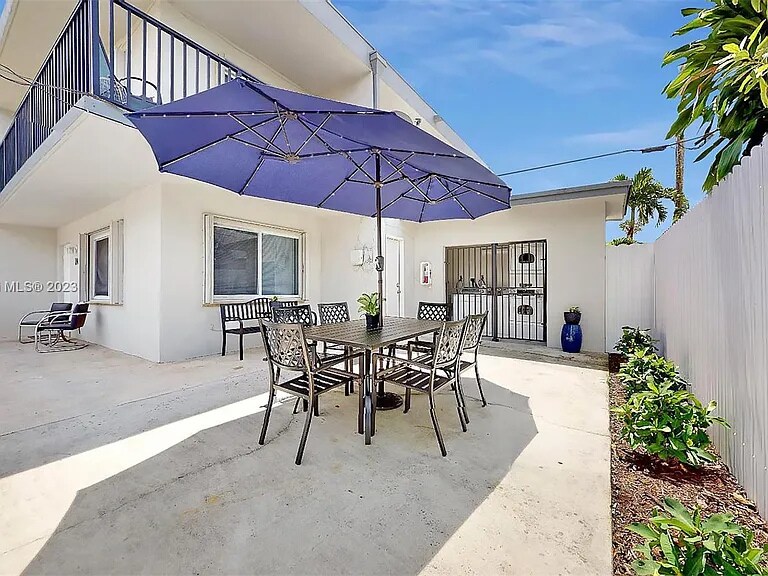 More Photos Of 420 SW 14th Ave, Miami Apartments For Sale