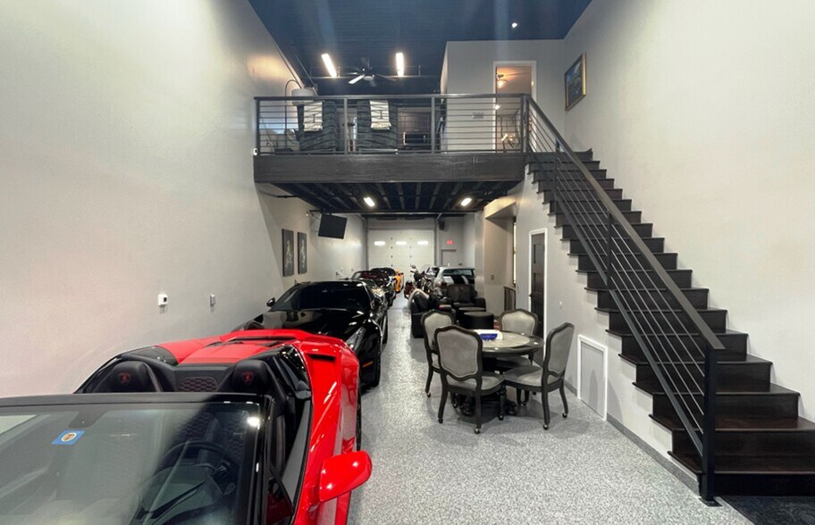 More Photos Of 940 McKinley Pky, Delano Light Manufacturing For Sale