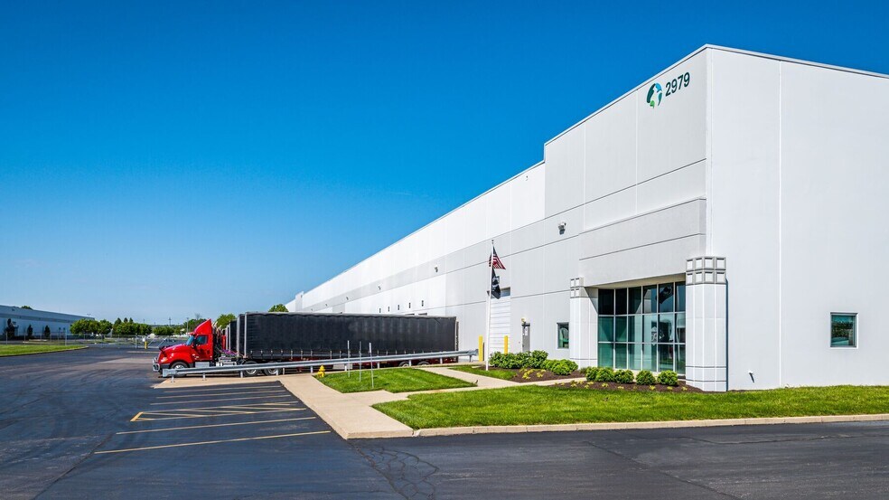 Primary Photo Of 2939-2979 Crescentville Rd, West Chester Warehouse For Lease