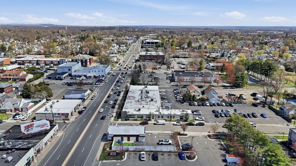 More Photos Of 27-16 Broadway, Fair Lawn Land For Lease