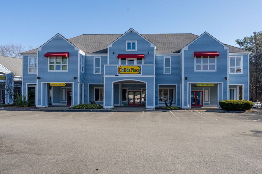 More Photos Of 105 Lafayette Rd, Hampton Falls Freestanding For Sale