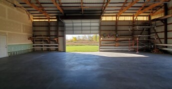 More Photos Of 16917 Harmony Rd, Marengo Warehouse For Lease