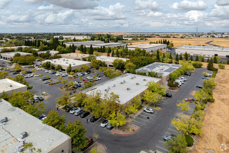 More Photos Of 1328 Blue Oaks Blvd, Roseville Office For Lease