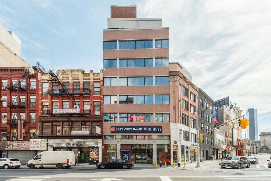 More Photos Of 77 Bowery, New York Loft Creative Space For Sale