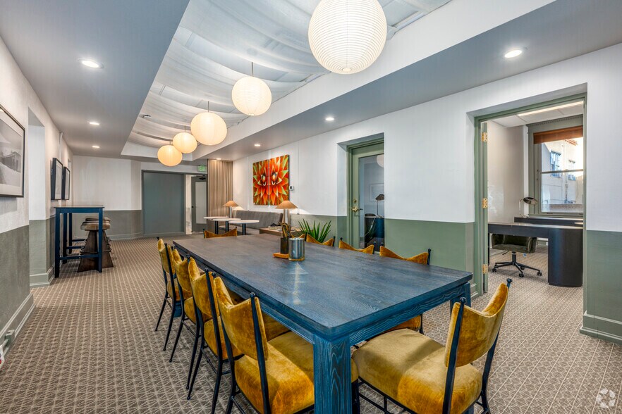 More Photos Of 141 E Palace Ave, Santa Fe Coworking Space