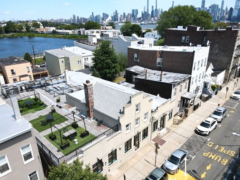 More Photos Of 156-160 19th St, Union City Office For Sale