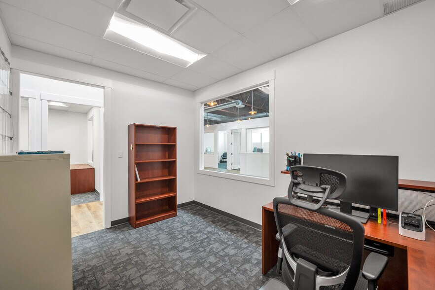 More Photos Of 17750 65A Av, Surrey Showroom For Sale
