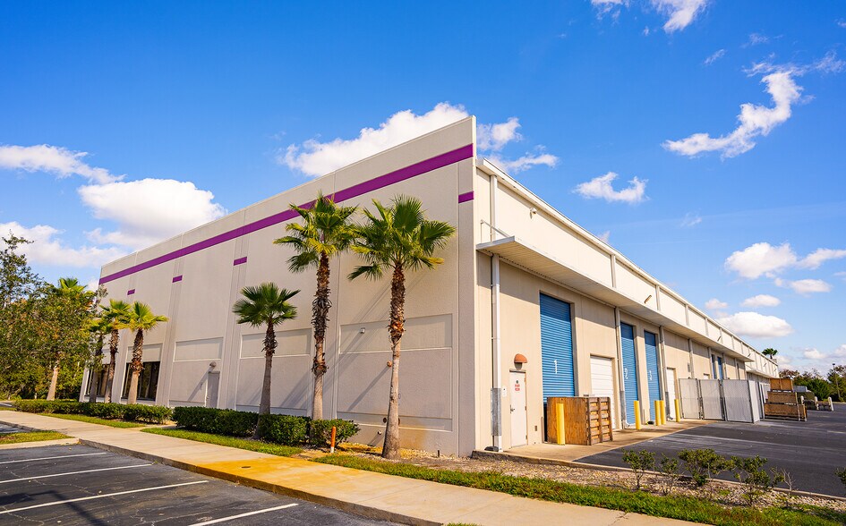 More Photos Of 6333 McCoy Rd, Orlando Warehouse For Sale