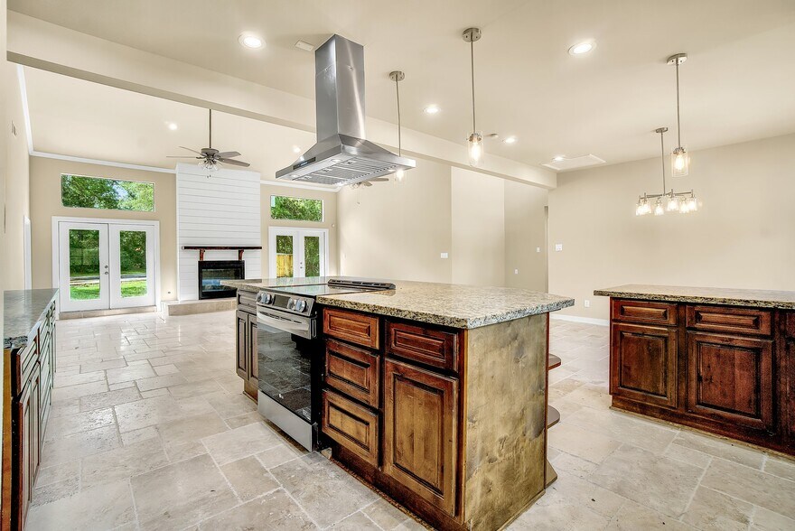 More Photos Of 10308 Ehlers Rd, Conroe Land For Sale