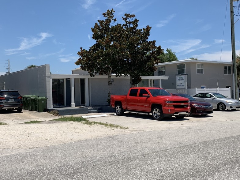 More Photos Of 315 11th Ave N, Jacksonville Beach Medical For Lease
