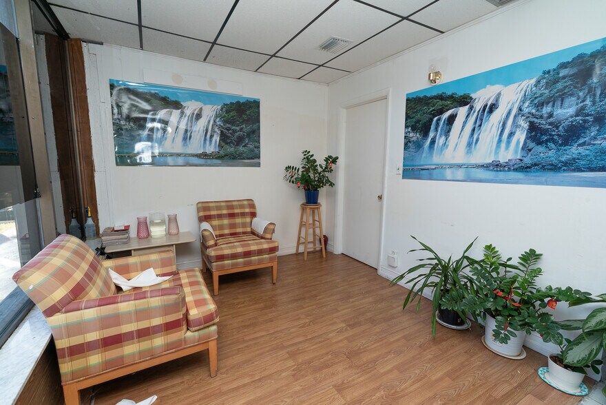 More Photos Of , Fort Lauderdale Office For Sale
