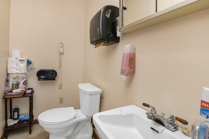 More Photos Of 1707 Augusta Hwy, Lexington Land For Sale