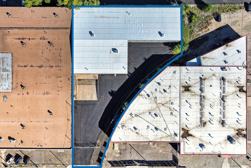 More Photos Of 5355 E 39th Ave, Denver Warehouse For Lease