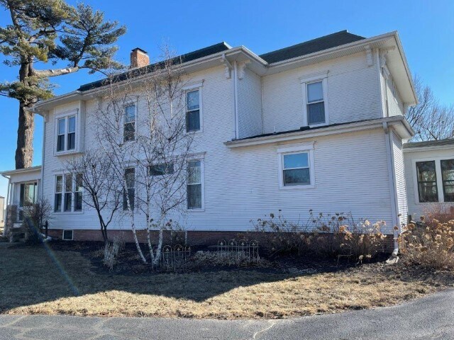 More Photos Of 14152 Highway K64, Whiting Specialty For Sale